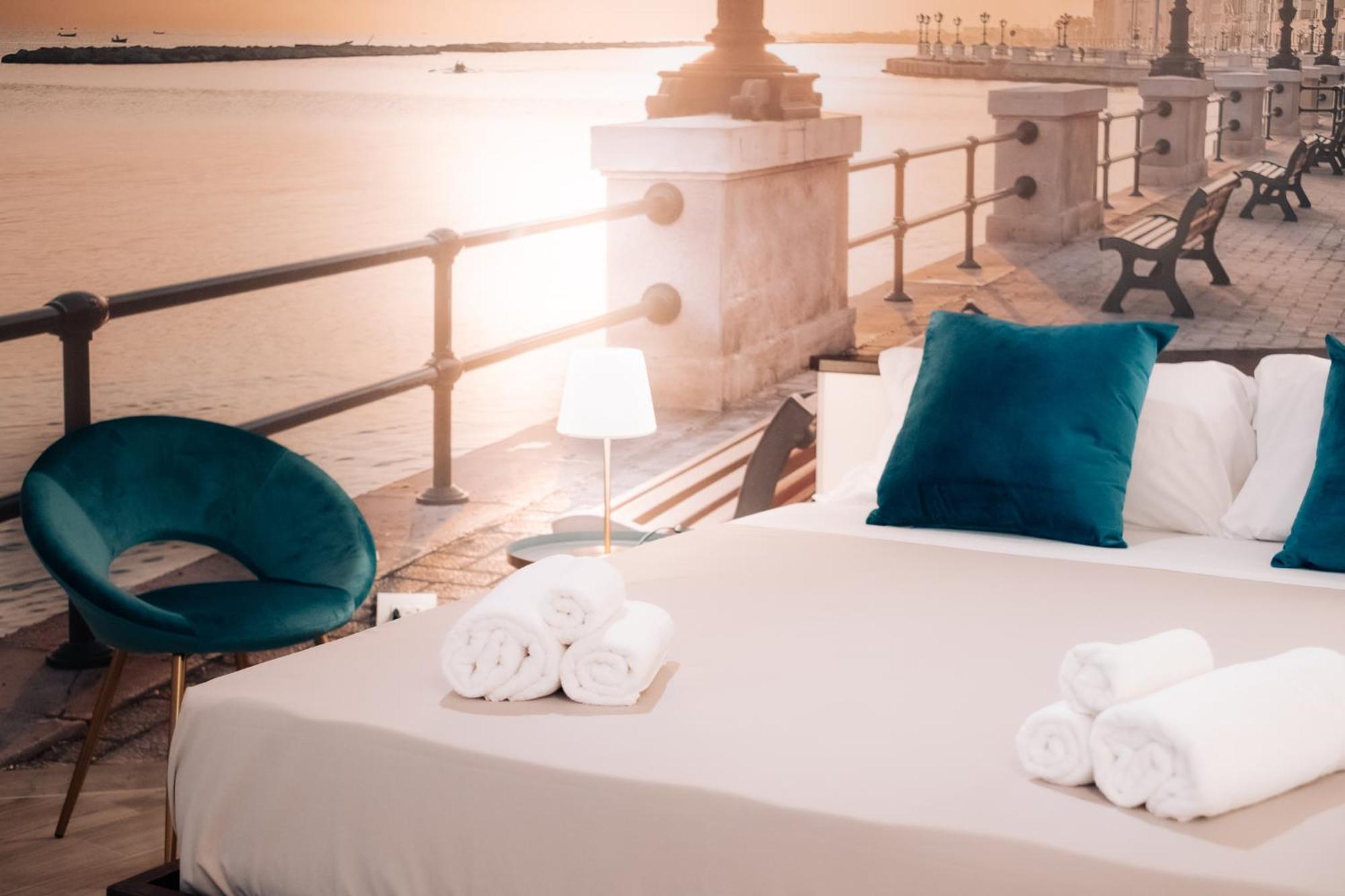 Timeless Apulian Luxury Suite 巴里 外观 照片